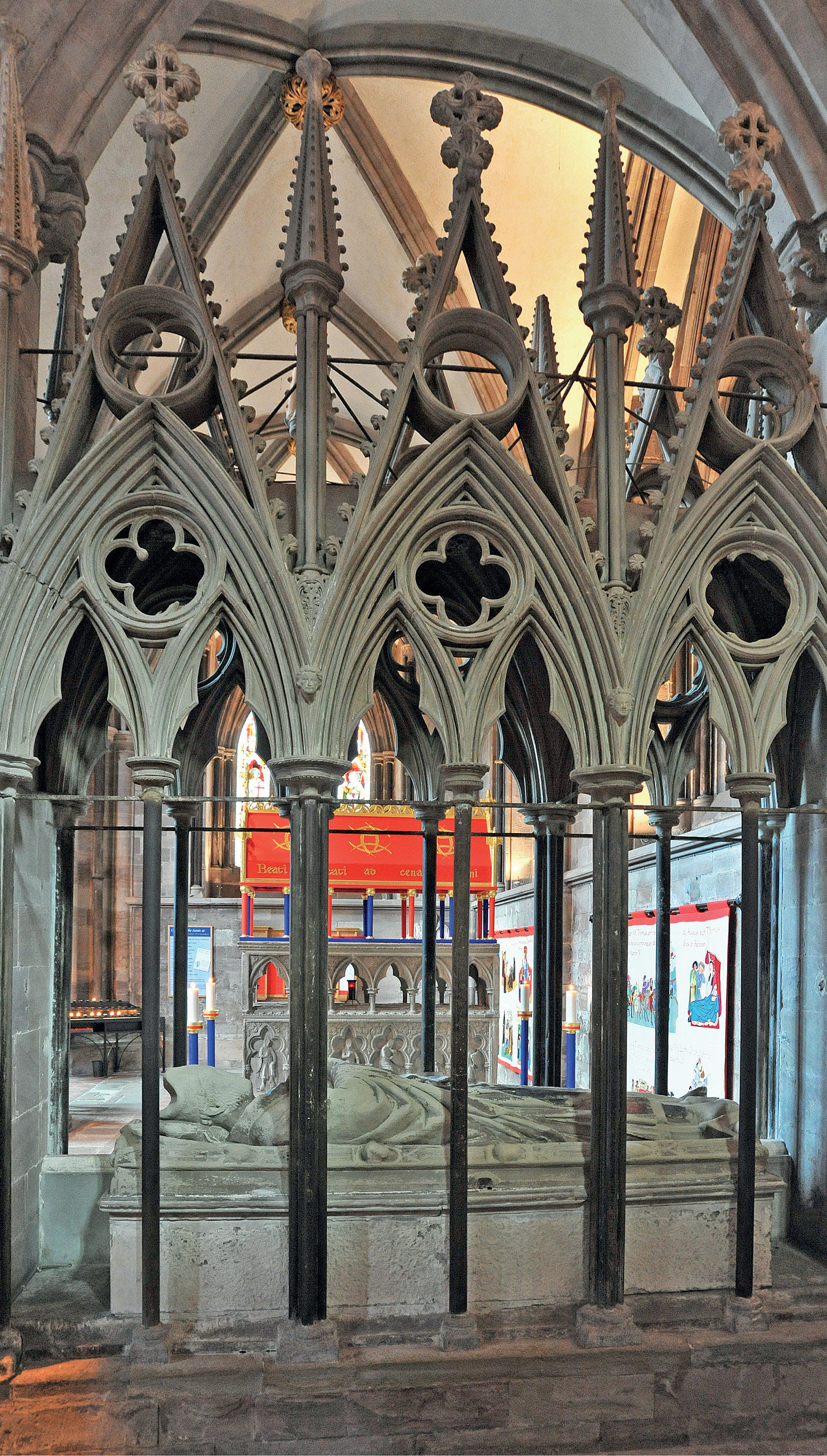 ABOVE Many of the motifs associated with the Decorated style were introduced from France to England via Henry III’s rebuilding of the eastern end of Westminster Abbey from 1243. The tomb of Pierre d’Aigueblanche, Bishop of Hereford (d. 1268), which stands to the south of St Thomas de Cantilupe’s shrine, shows the Westminster style in its purest form, before it was adapted by Herefordshire masons.