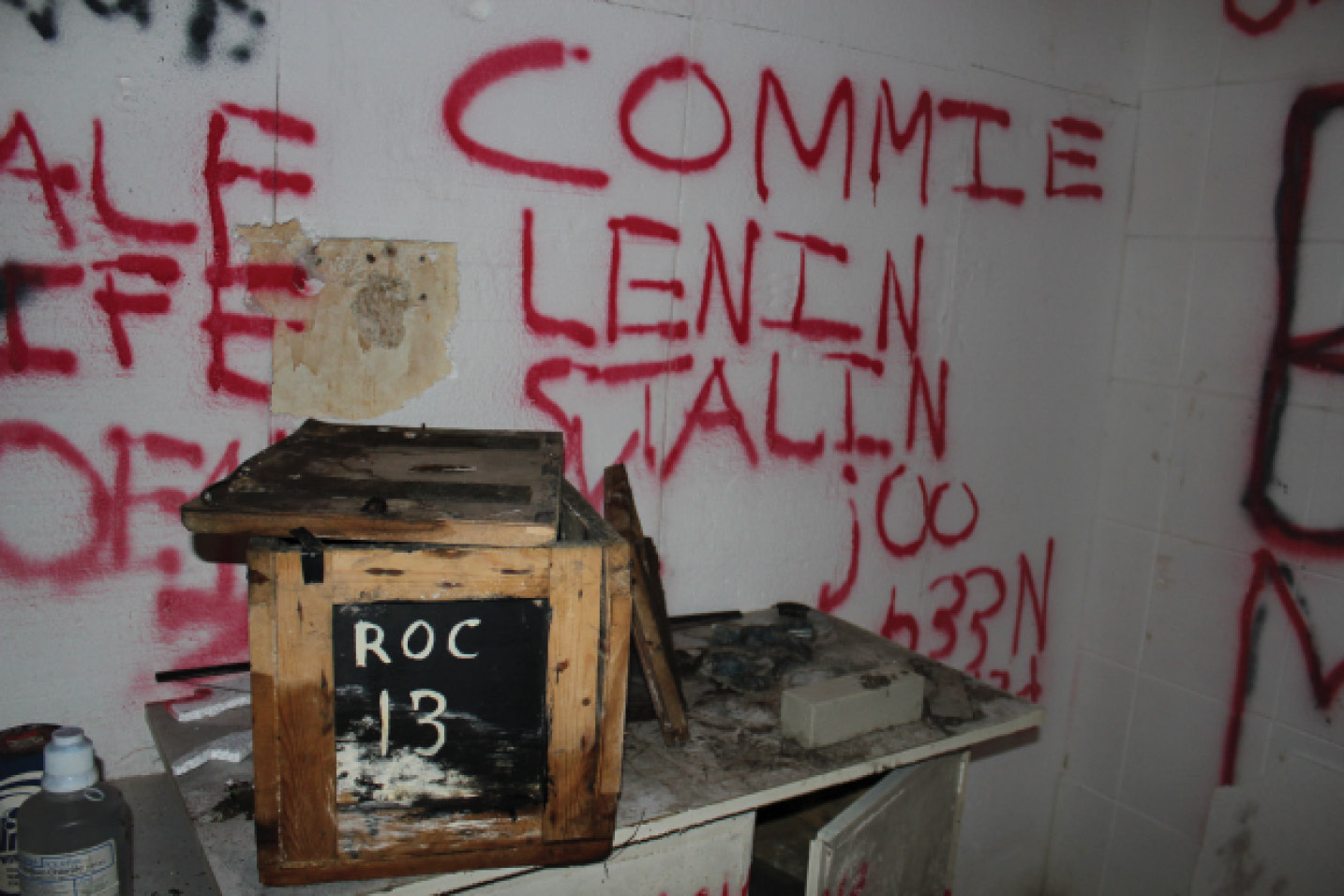 RIGHT The ROC became the focus of CND protests, and many facilities were broken into and vandalised. Some still attract controversy today; this photo shows graffiti from the last decade that greets visitors to Avebury Post in Wiltshire. BELOW RIGHT Not all sites associated with the ROC are inaccessible to the public: Headquarters 20 Group York is cared for by English Heritage, and operates as a museum.