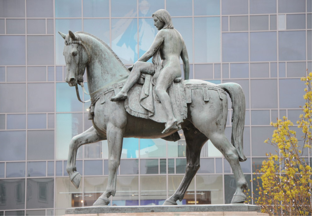 left It has been suggested that the story of Lady Godiva is behind the use of the term ‘send someone to Coventry’ to refer to ostracising somebody because of anti-social behaviour.