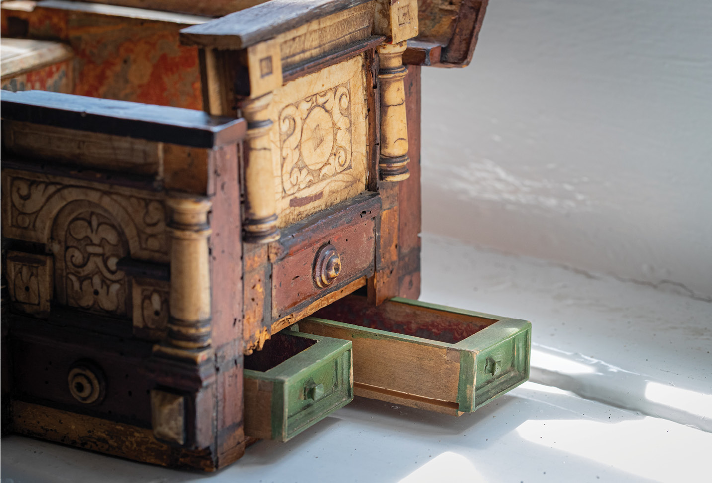 LEFT A recent collaboration with Southampton University revealed the presence of a previously unknown secret drawer in this 17th-century casket held by the Society.