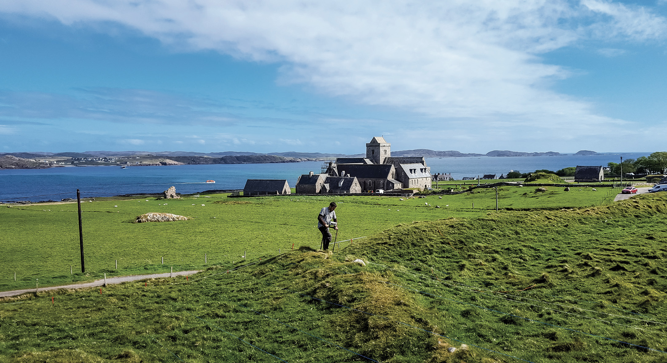 ABOVE Geophysical survey over the medieval monastery’s vallum, north-west of Iona Abbey and its shrine chapel.