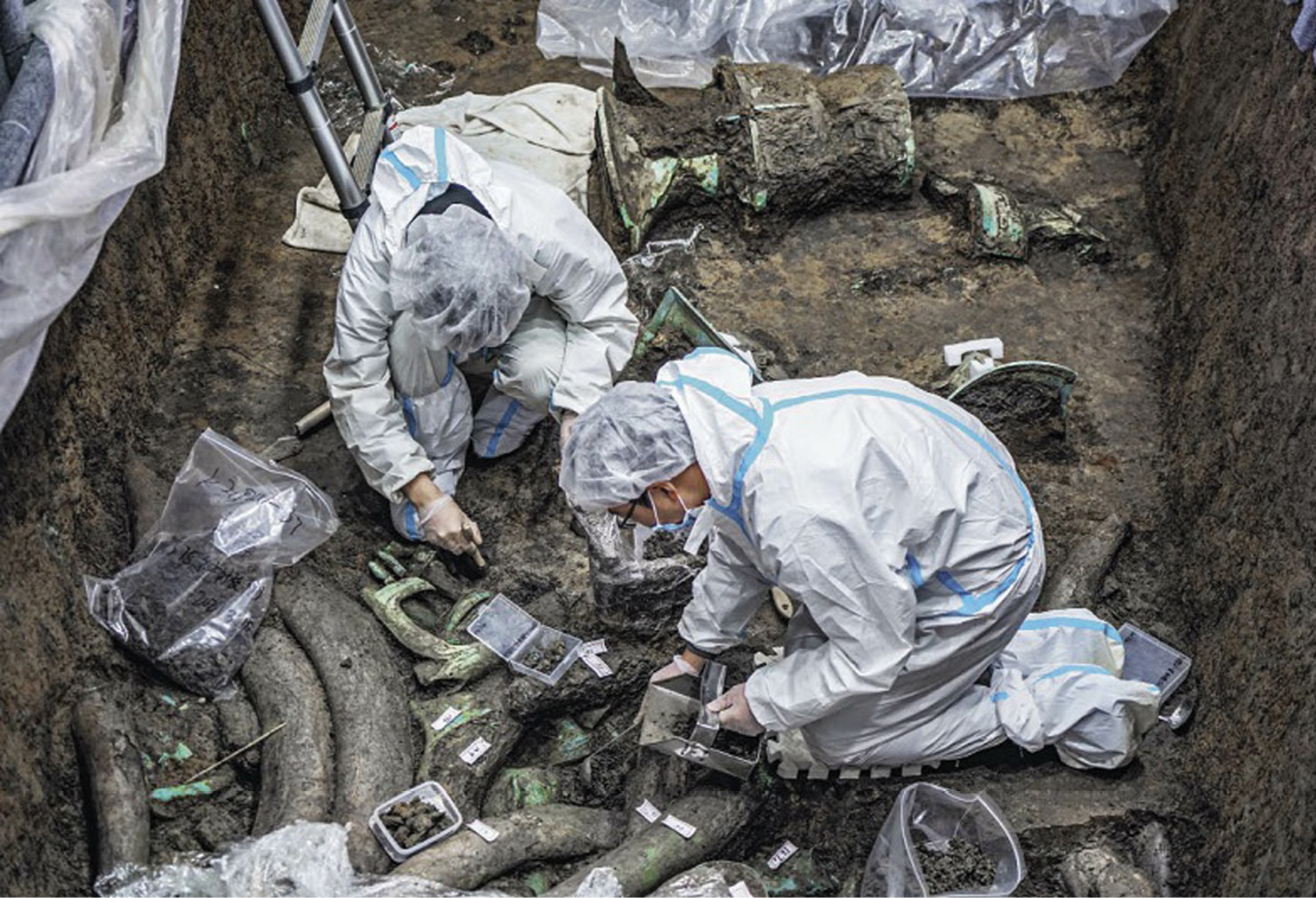 BELOW Closing in on more spectacular bronzes among piles of ivory at Sanxingdui this year.