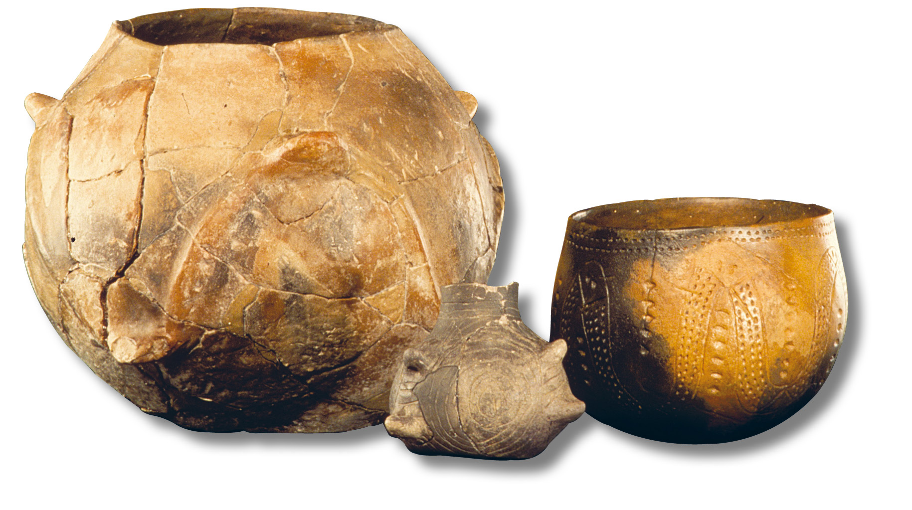 Below Linearbandkeramik (LBK) pottery from the Merzbach valley, Germany. Middle Europe was settled rapidly by a broadly uniform LBK Neolithic culture. But Mesolithic hunter-gatherers held out for some 1,500 years on the Baltic, North Sea, and North Atlantic coasts though they learnt how to make pots from their southern neighbours.