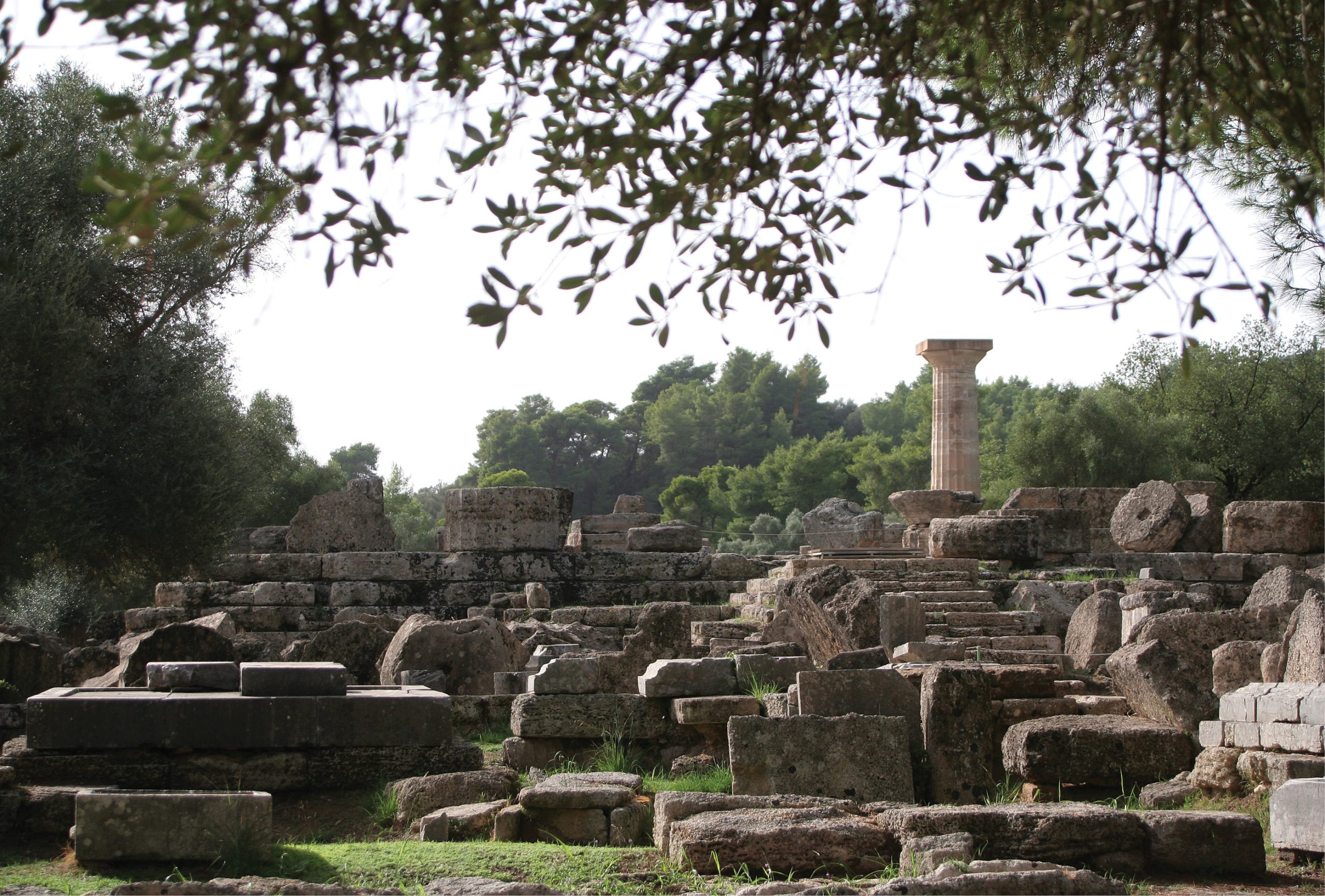 ABOVE The Temple of Zeus, once home to Phidias’ famous colossal statue of the god.