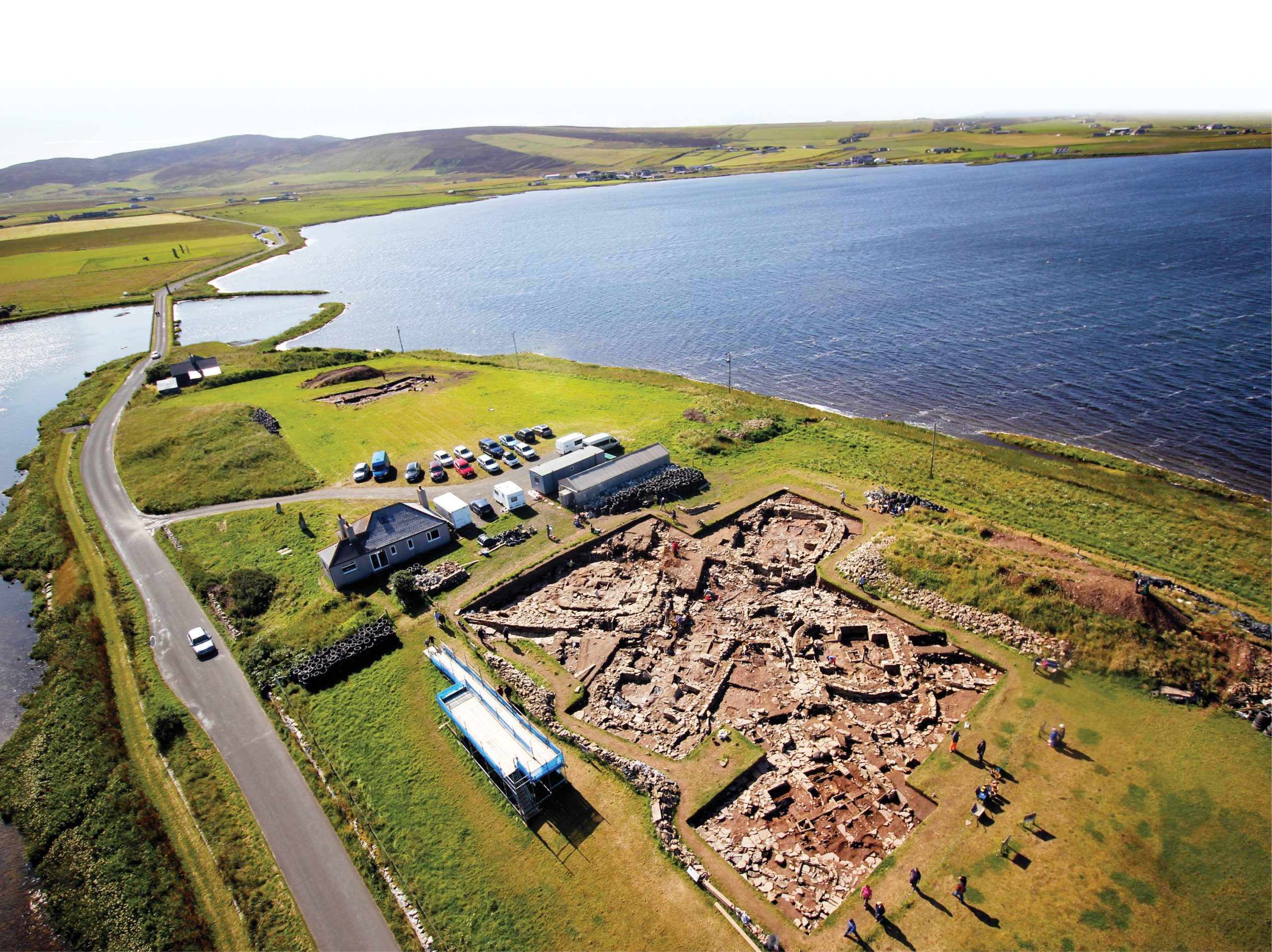 left Overlooking the main trench at the Ness of Brodgar, facing towards the Stones of Stenness. Were this unique settlement and the nearby stone circle competing sites, or part of the same large complex? above In contrast to the Neolithic bounty of the Ness, evidence for Mesolithic activity around the site is relatively scarce although a number of stone tools from this latter period have been recovered during the project.