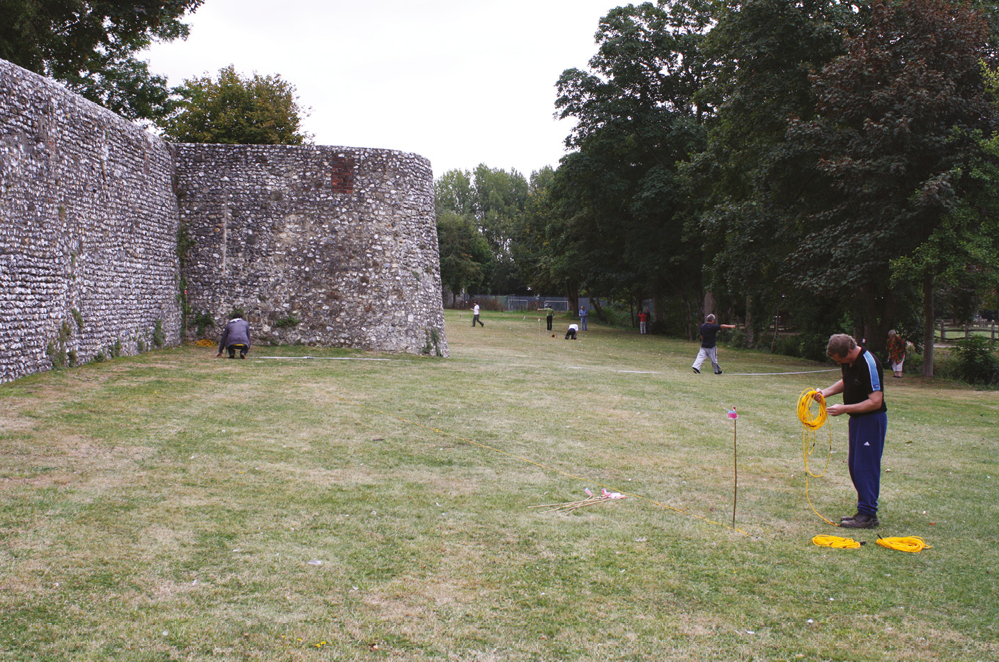 LEFT Members of Chichester & District Archaeology Society measure earth resistance in front of the Palace Bastion in 2009. below The investigation of a ‘new’ bastion discovered during an NLHF-funded community dig the following year.