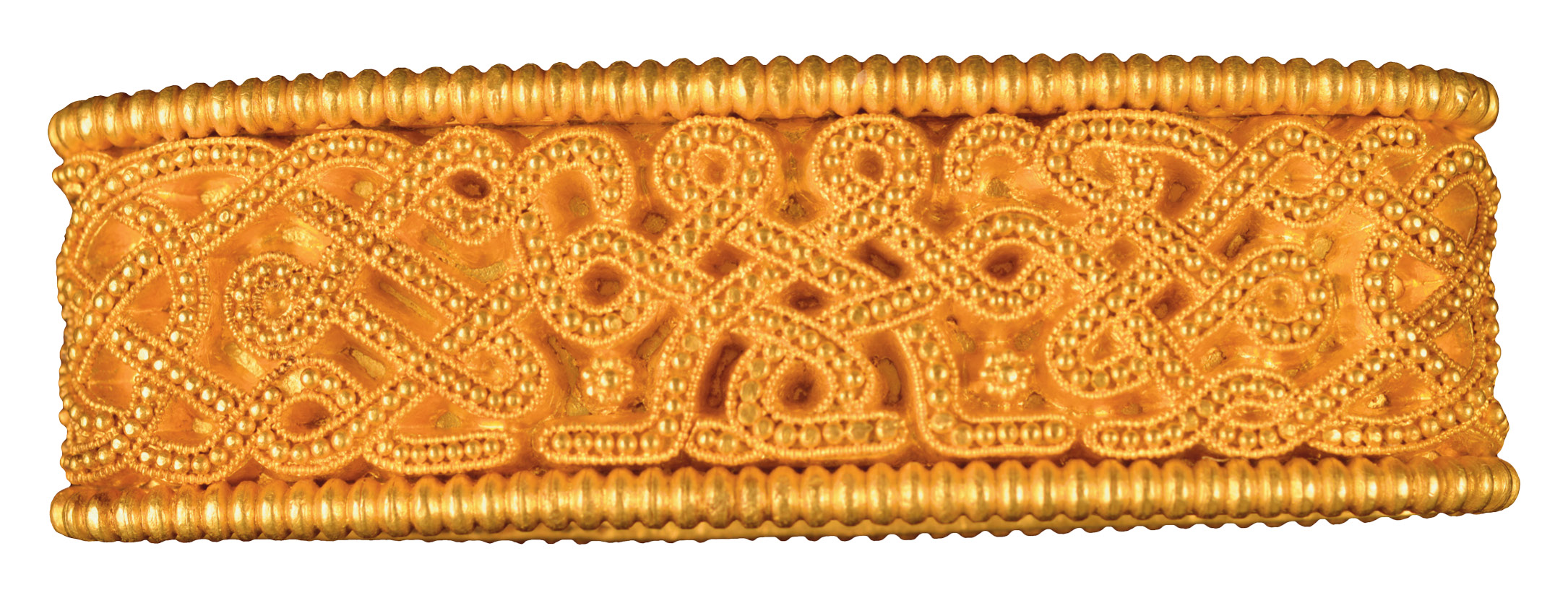 above Mouthpiece for a dagger or small sword. The writhing patterns depict animals’ jaws, eyes, and tails. This is the youngest item, dating the hoard to the first half of the 6th century. Size: 5.94 x 1.94cm