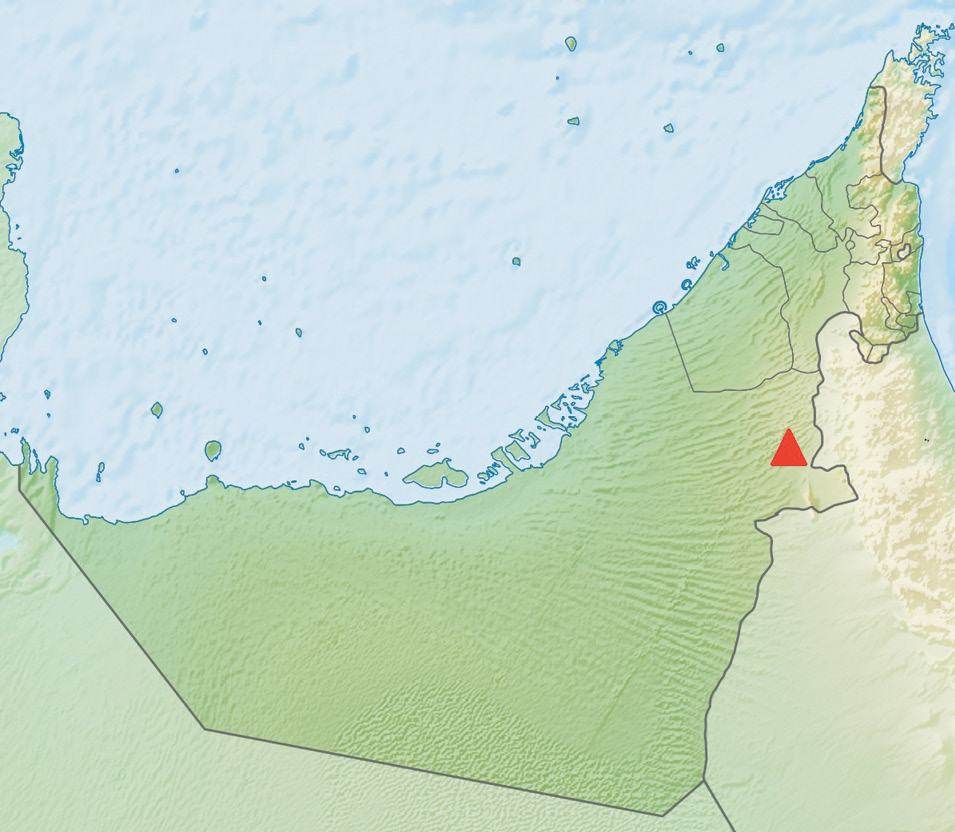 right The location of Qarn bint Sa’ud in the United Arab Emirates.
