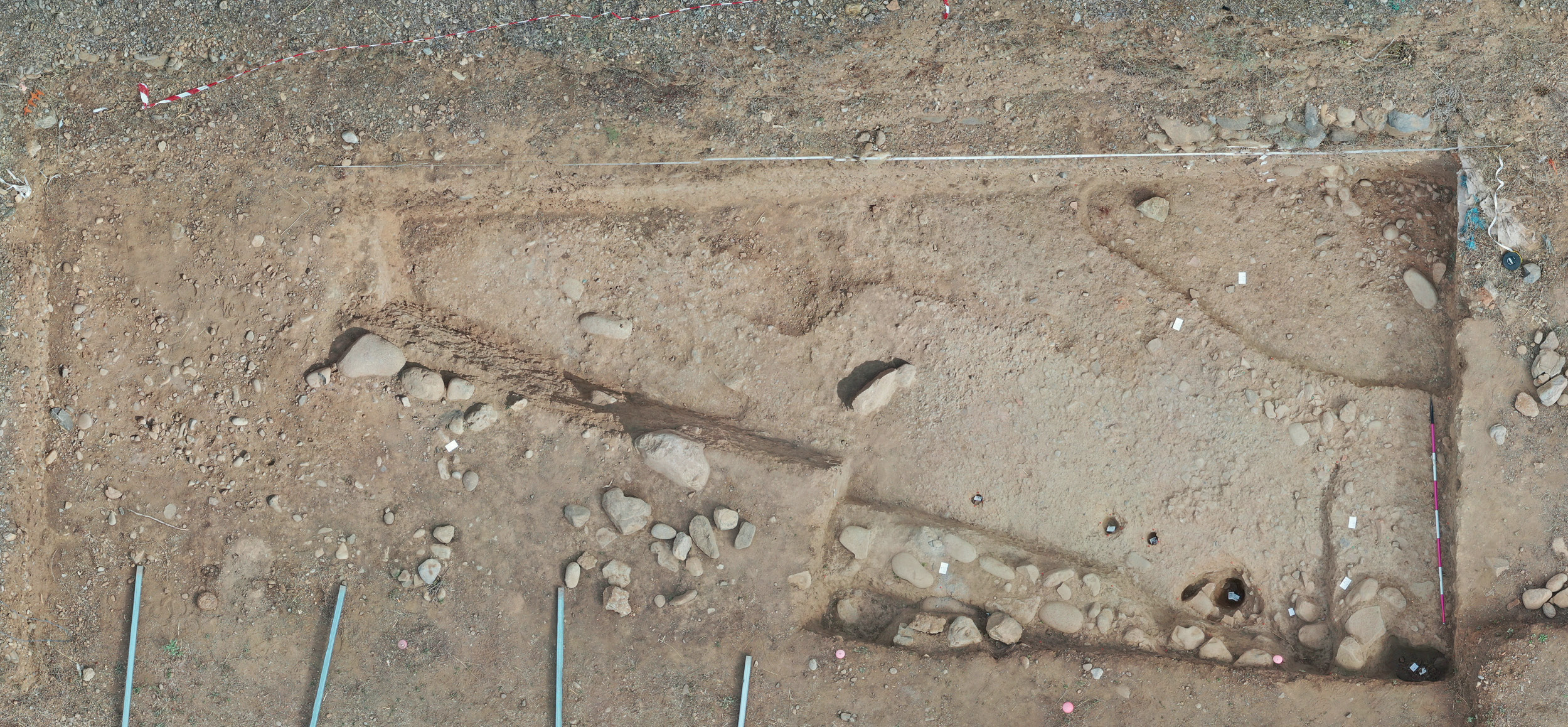 ABOVE The hut structures revealed in Area Rovitti. These were the homes and workshops of the newly arrived Euboeans.