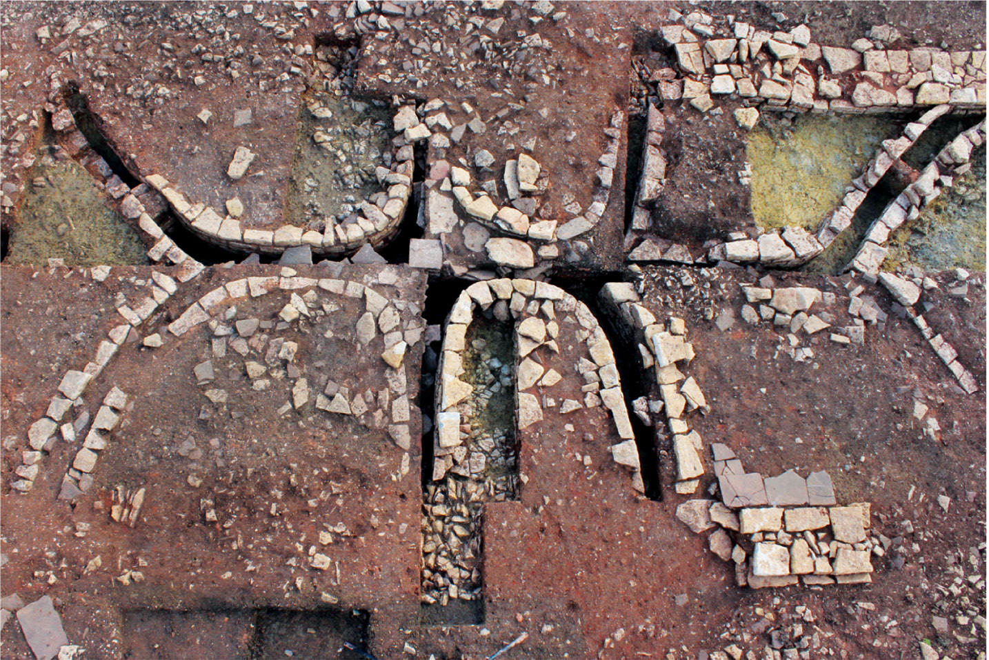 below This late Roman channelled or ‘labyrinth’ hypocaust would have heated one of the more important domestic spaces in the villa, possibly a reception room.
