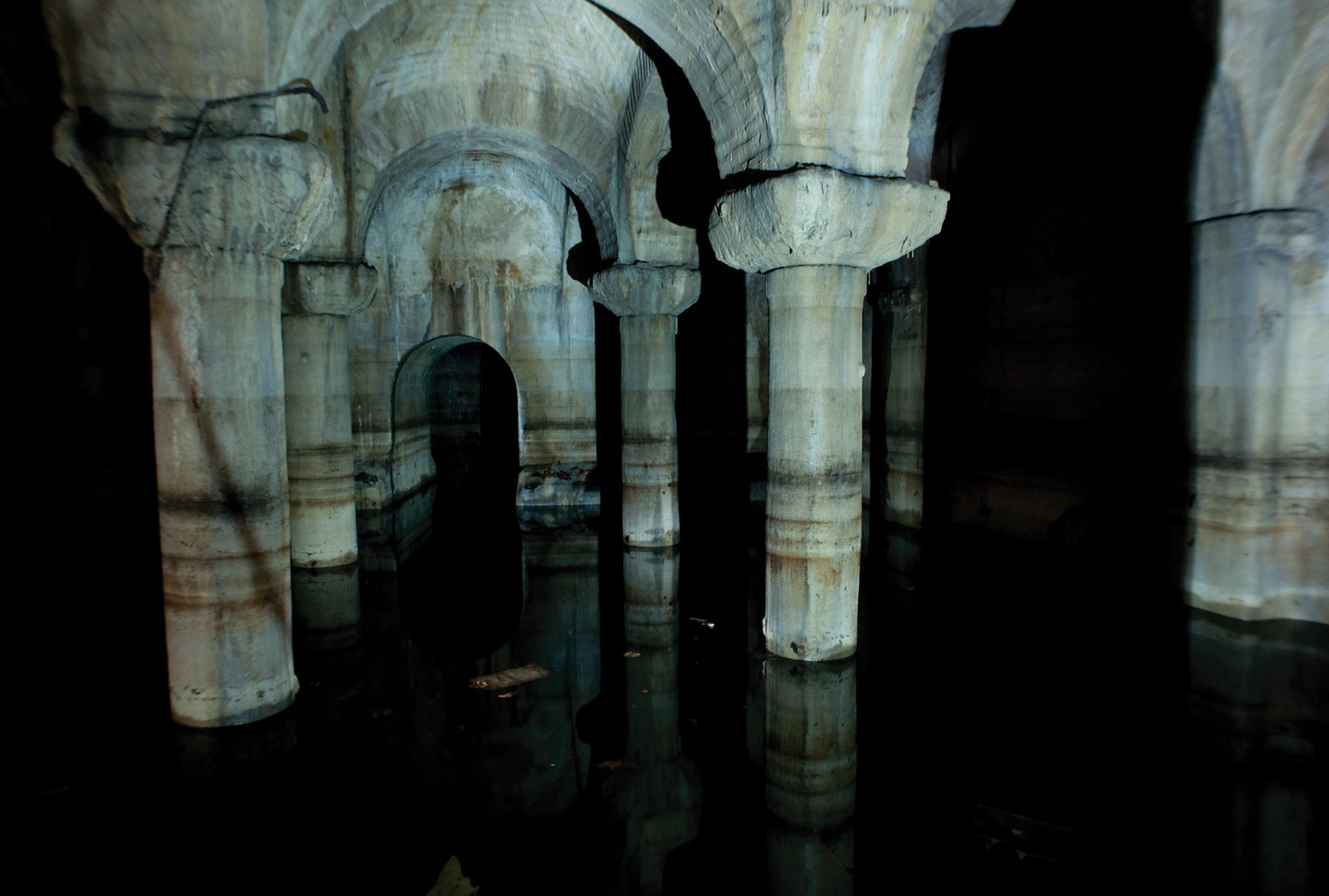 below An interior view of the large L-shaped cistern situated between the Church of St Irene and Hagia Sophia. Note the simple column shafts and the use of unfinished capitals.