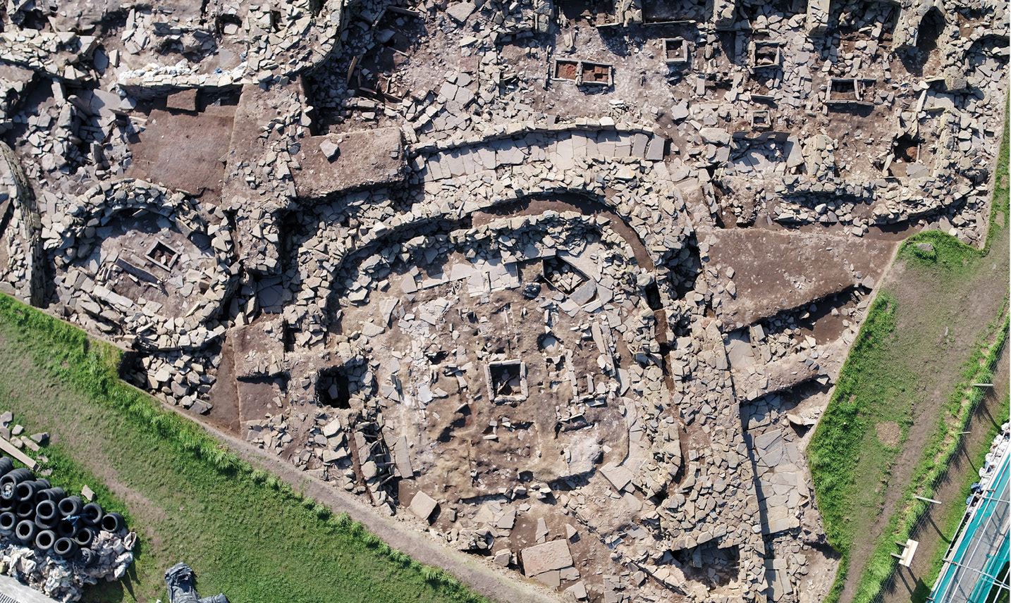 below Structure 10 lies in the centre of this image, with Structure 8 visible above.
