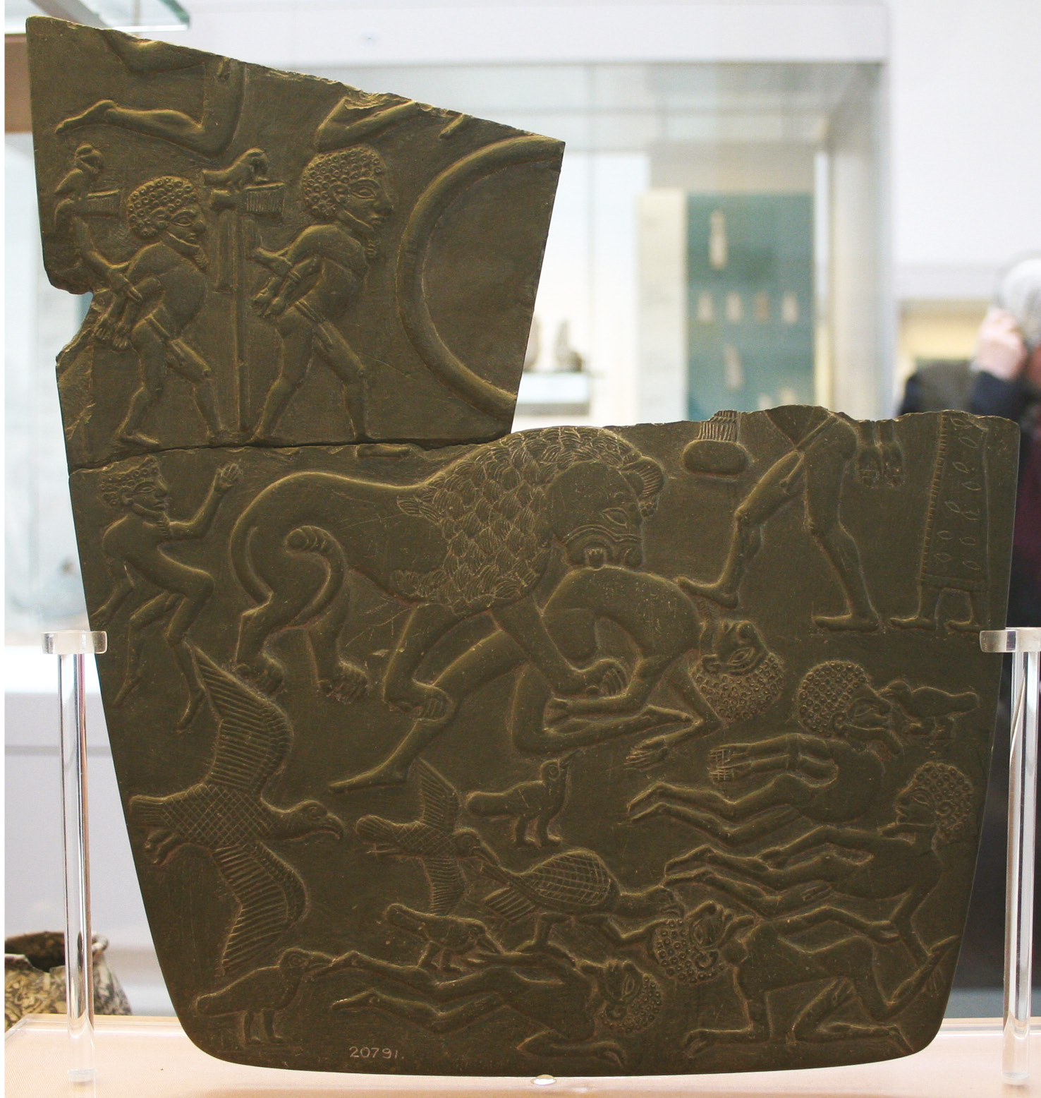 left The restored Battlefield Palette on display in the British Museum. The upper portion of the palette is a replica of the original in the Ashmolean Museum, Oxford.